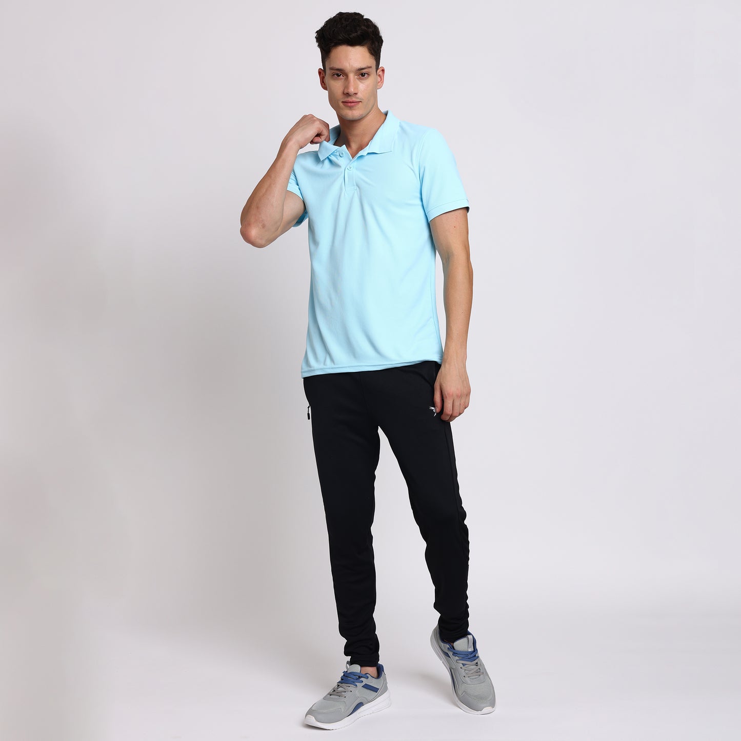 Men Solid Relax Fit Track Pant