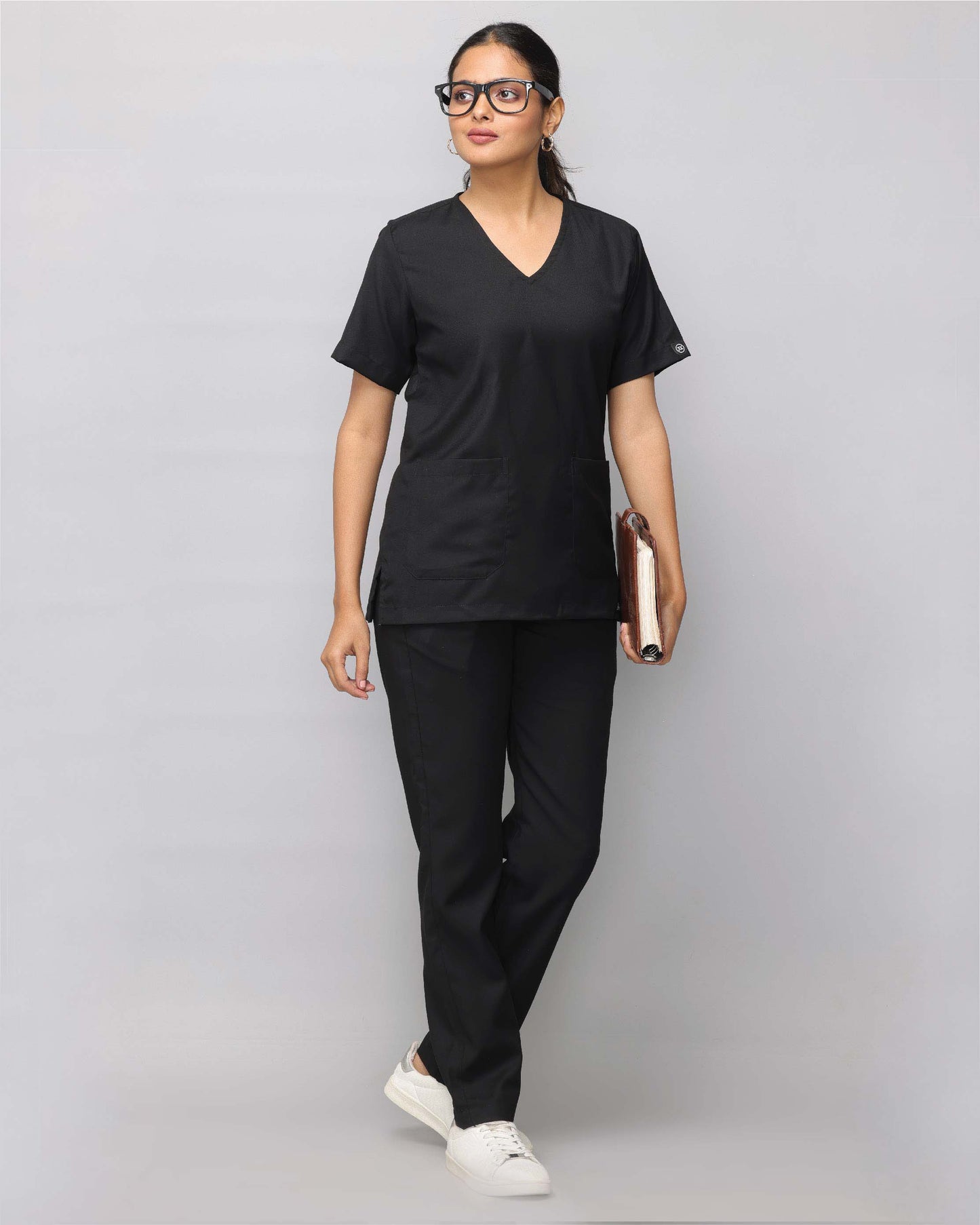 Spunny Scrub Suit Set Black